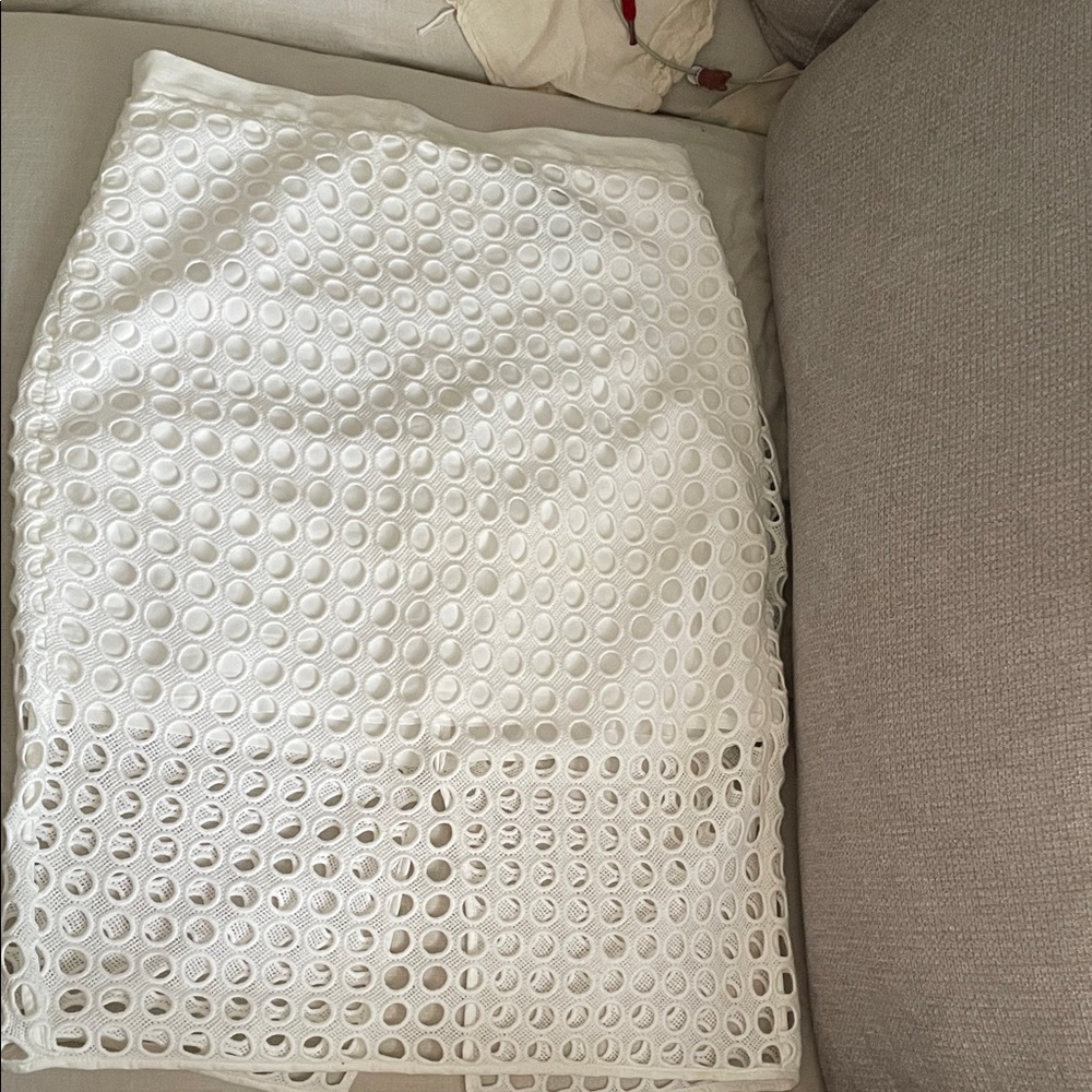 Banana Republic White Eyelet Circle Pencil Skirt